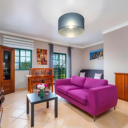 Semesterbostad Calm Paradise Close To The