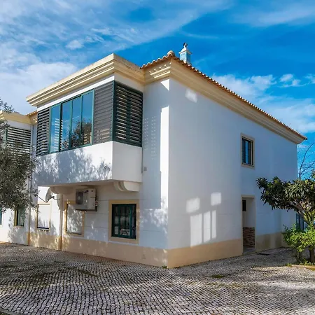 Calm Paradise Close To The Semesterbostad Faro