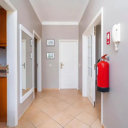 Semesterbostad Calm Paradise Close To The Faro